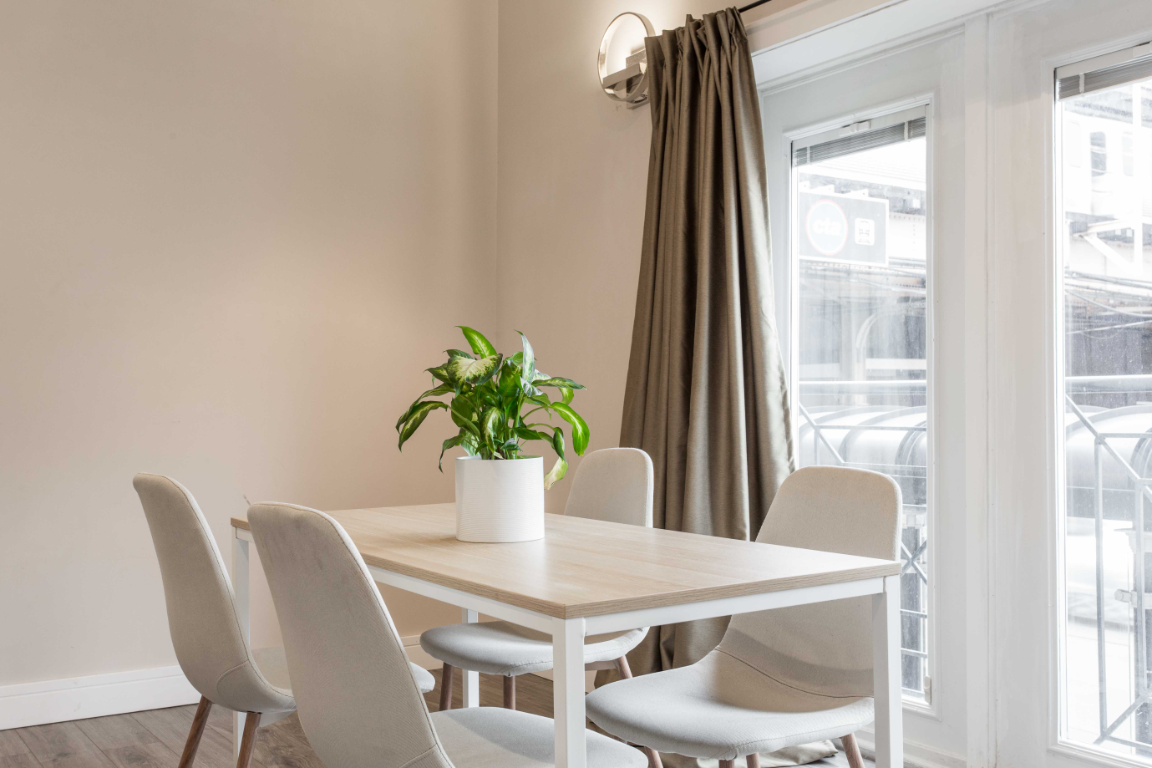 The Addison Dining area