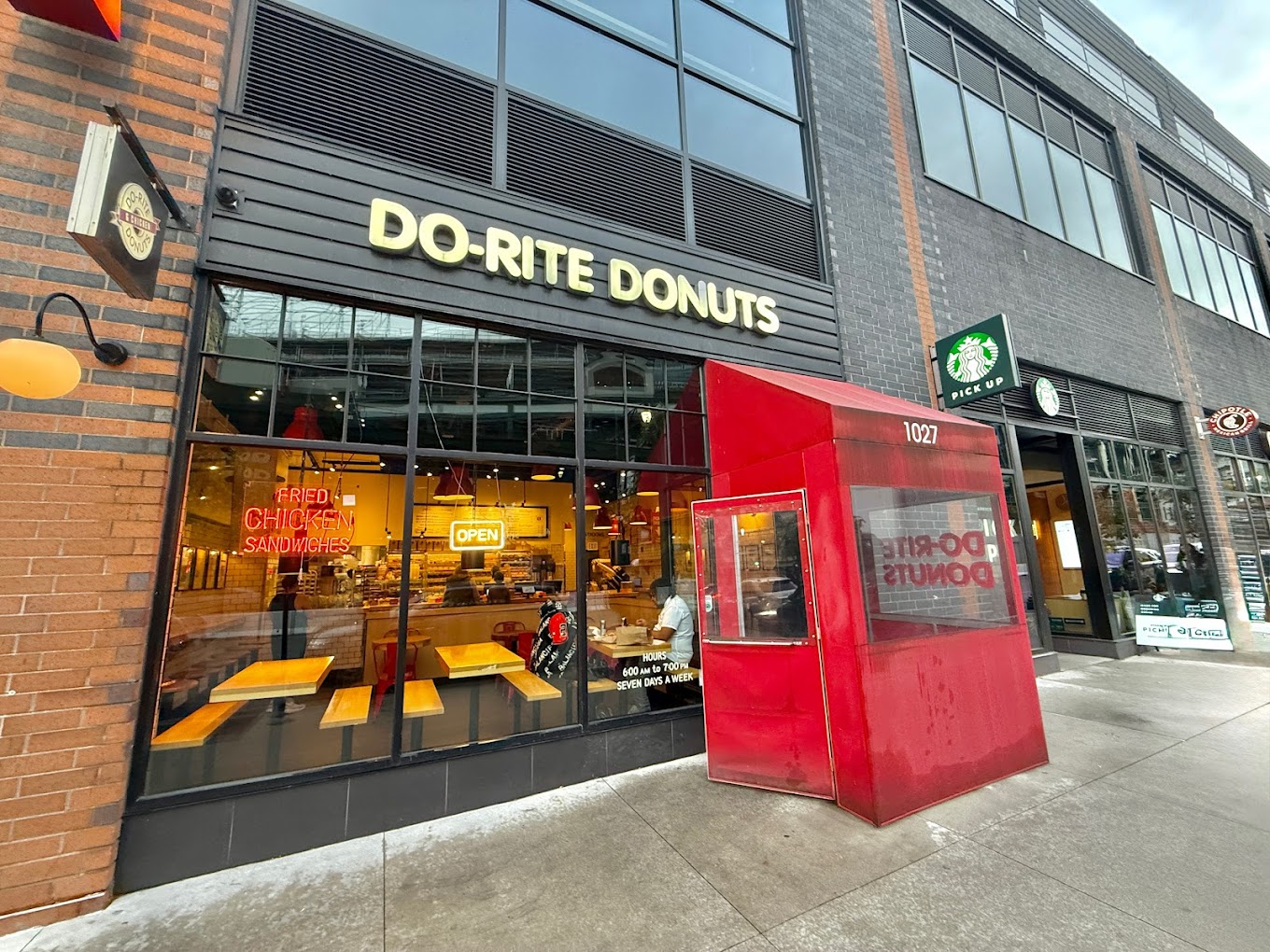Do-Rite Donuts near Wrigley Field